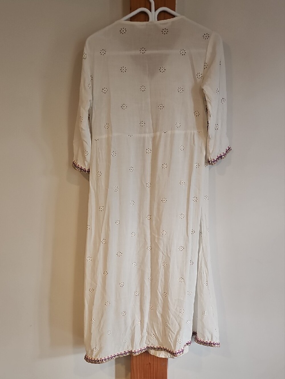 Boho Ivory  Midi Dress with Pink And Gold  Embroidery - XL - Picture 9 of 14